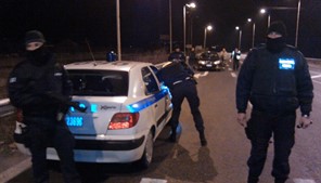 Οδηγός ΙΧ επιτέθηκε κατά αστυνομικών σε έλεγχο που του έγινε στα Τρίκαλα